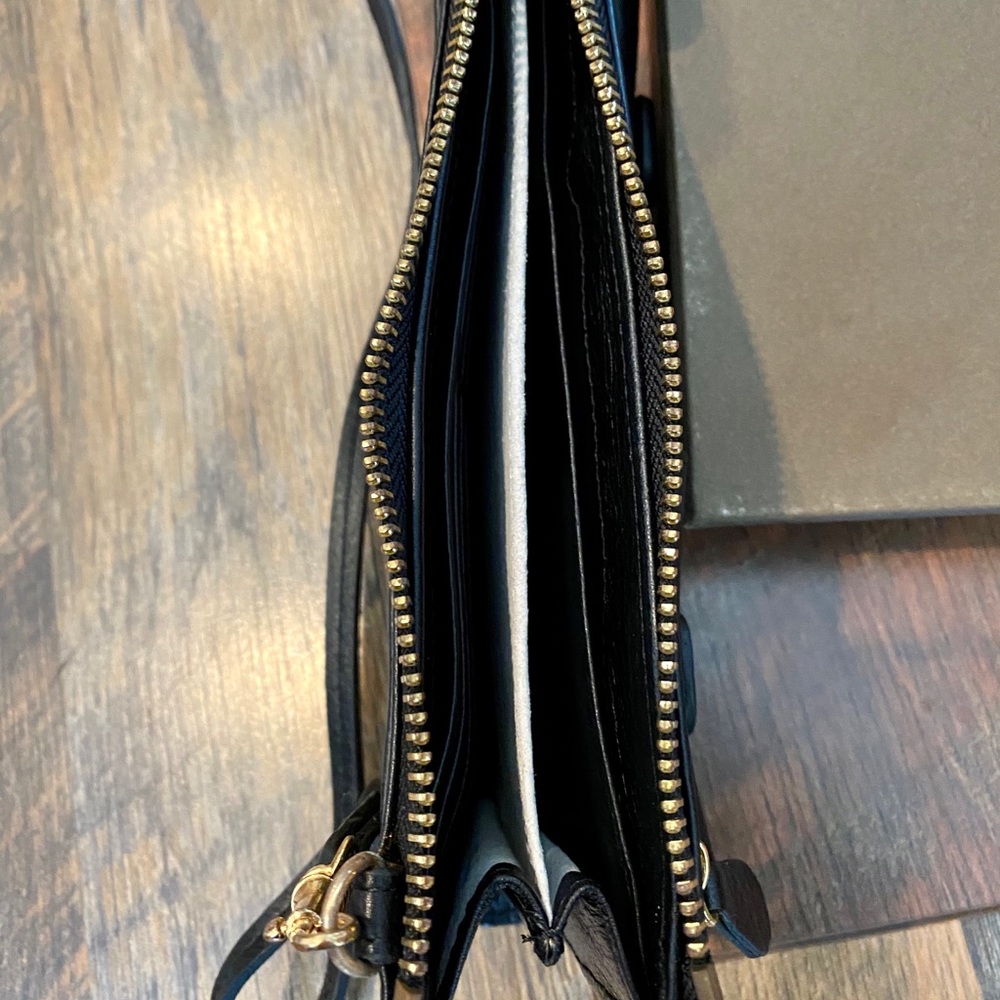 FRANKLIN COVEY Palermo Leather Wallet/Clutch - Picture 5 of 7